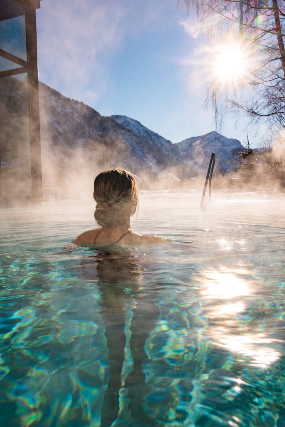 Jungbrunn Sole Aussenpool mit 34 Grad Wassertemperatur und Bergblick